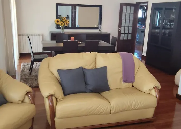 Sweet 3 Bedrooms Terrace Close Esposende