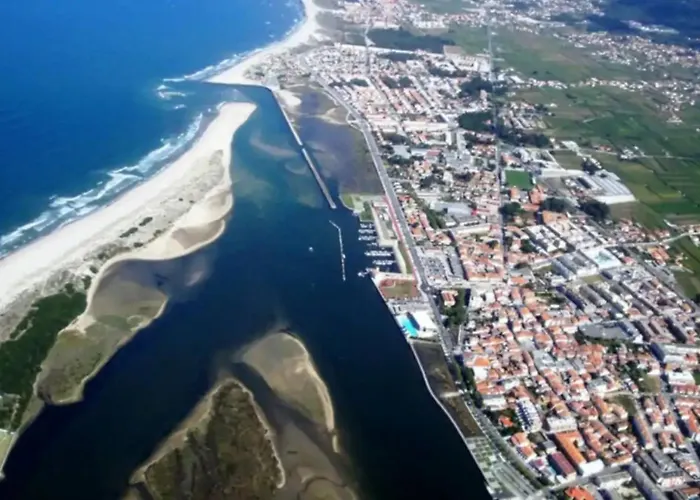 Sweet 3 Bedrooms Terrace Close Esposende Apartment Palmeira de Faro